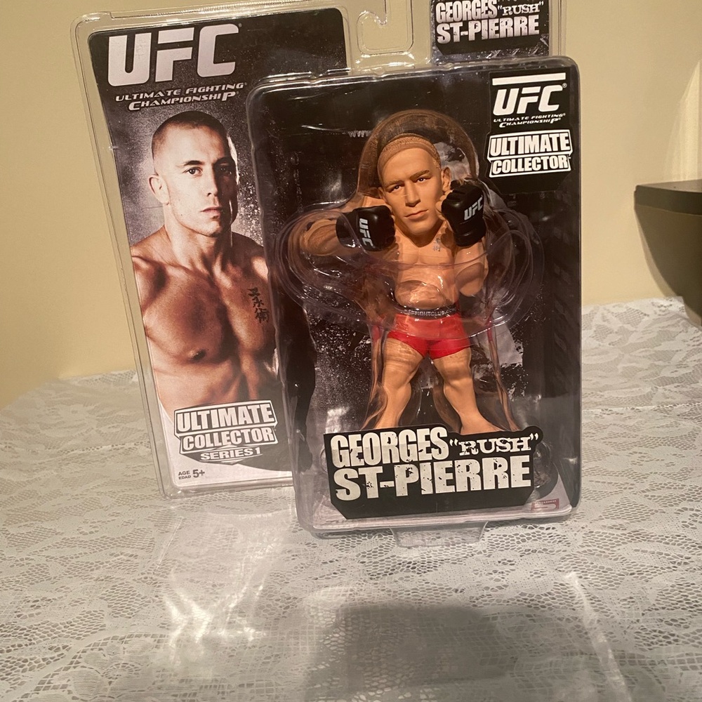 UFC Ultimate Collector Round 5-Series 1 Georges St Pierre Action Figure 6"